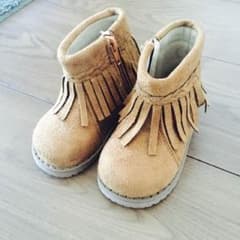 新品・未使用  13㎝フリンジブーツのサムネイル