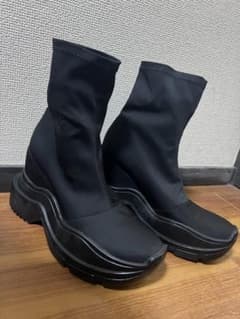 YELLOW ショートブーツのサムネイル