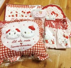 Lil ala modex サンリオあたりくじラストワンクッションまとめ売りのサムネイル