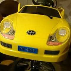 ☆移転の為に売りつくし☆子供のカット椅子です。のサムネイル