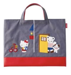 ゆ*み様 【完売品✨】familiar ハローキティ デニムバッグ ゆ*み様 【完売品✨】familiar ハローキティ デニムバッグ - メルカリ