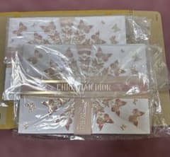 DIOR 2026年 ギフトボックス 蝶 2枚 - メルカリ