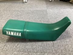 ヤマハ  セロー  純正シートのサムネイル