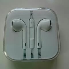 Apple純正イヤホンのサムネイル
