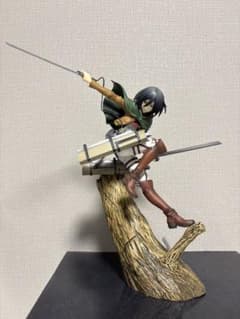 [미품] ARTFX J 진격의 거인 미카사 아커만 피규어
