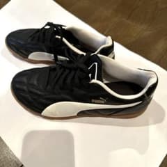 スニーカーのサムネイル