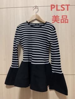 【美品】ホールガーメント®ニットペプラムセーター（長袖）ブラック　ボーダーのサムネイル
