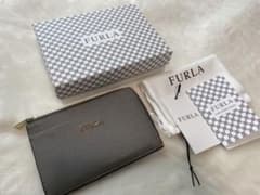 FURLA フルラ　カードケース　コインケースのサムネイル
