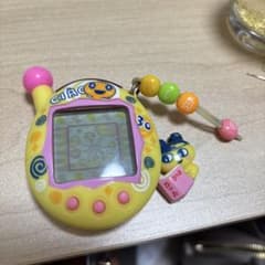 動作確認済み たまごっちプラス ちゃお30めめっち色本体ゲーム機