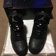 ジョーダン 3lab5のサムネイル