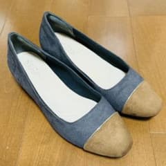 スエードパンプス　バイカラーのサムネイル