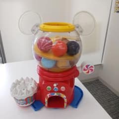 はじめて英語ディズニー&がピクサーキャラクターズおしゃべりいっぱい!ガチャのサムネイル