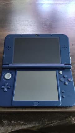 中古　NEW ニンテンドー 3DS LLのサムネイル