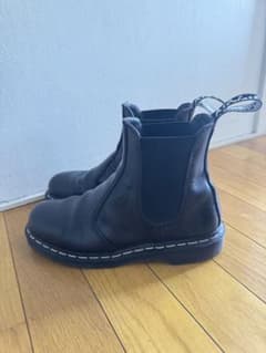 Dr. Martens サイドゴアブーツ ブラック UK7のサムネイル
