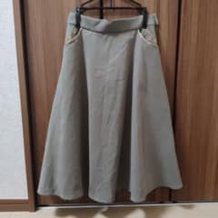 花柄刺繍 フレアスカート ひざ丈 グレーのサムネイル
