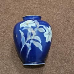 花瓶のサムネイル