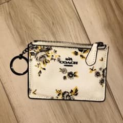 COACH 花柄 コインケース IDケース キーリング付きのサムネイル