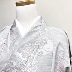 未着用 白大島紬 アンサンブル 小紋 牡丹 観世水 花模様 着物 046k