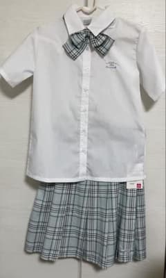 シナモロール シナモン　半袖　シャツ　ブラウス　スカート付き　刺繍