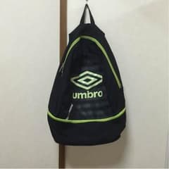 アンブロのリュックのサムネイル
