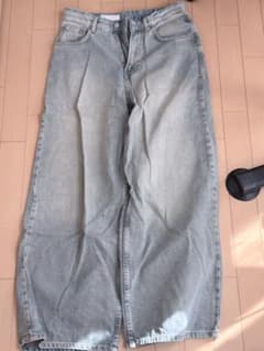 ZARA デニムパンツ ライトブルー ワイドシルエットのサムネイル