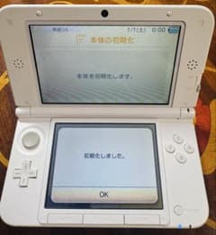 ニンテンドー3DS LL ピンク×ホワイト 箱付 ソフト3本 SD4GB付のサムネイル