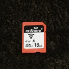 【最終値引】ez Share Wi-Hi SDカード 16GB【中古】のサムネイル