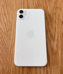 ○iPhone11○128GB○画面割れあり○ - メルカリ