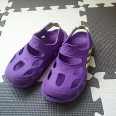 ゆうゆう様専用☆NIKEサンダルのサムネイル