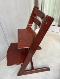 高年式/清掃済】ストッケ トリップトラップ 新型4番台 ウォールナット 