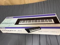 YAMAHAA NP-11B 61鍵 電子ピアノ ACアダプター付き 音出確認 - メルカリ