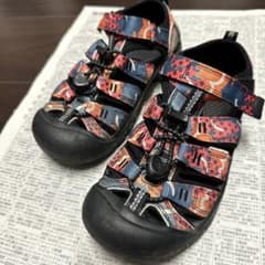 keen サンダル　20㎝のサムネイル