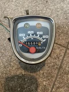 ホンダ　スーパーカブ70 スピードメーター　中古　C50 C70のサムネイル