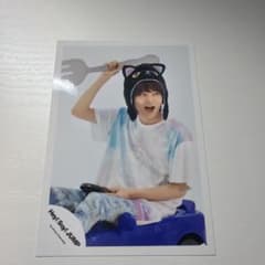 伊野尾慧 公式写真のサムネイル