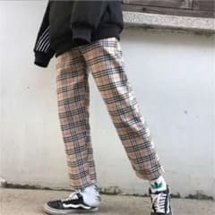 裏起毛 パンツ ベージュのサムネイル