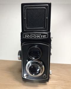 ☆Yashica ROOKIE 二眼レフカメラ 本体「動作確認済み」 - メルカリ