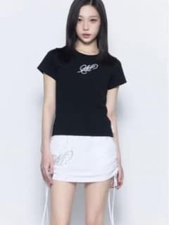 MELT THE LADY "M" crew neck T-shirtのサムネイル