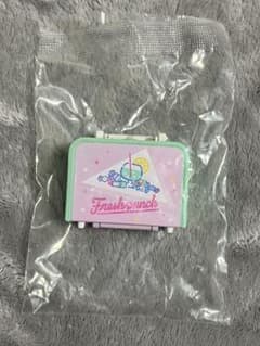 サンリオ　レトロトランク　ガチャ　フレッシュパンチのサムネイル
