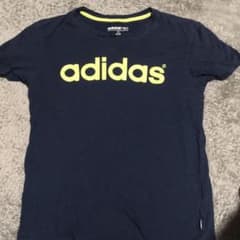 adidas アディダスTシャツのサムネイル