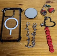 CASETiFY iPhoneケース チャームセットのサムネイル
