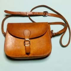 値下げ中　courreges, ショルダーバッグ, レザー, 古着屋購入のサムネイル