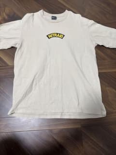 NITRAID ベージュ Tシャツのサムネイル