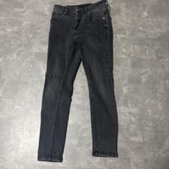 ZARA スキニーデニムパンツ ダメージ加工 ブラックのサムネイル