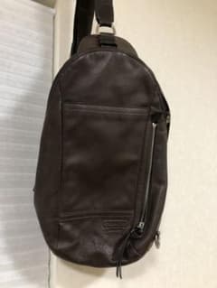 はじめくんのたからばこ♡さん専用COACH ボディーバックのサムネイル
