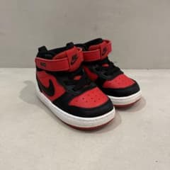 NIKE スニーカー　キッズ12㌢のサムネイル
