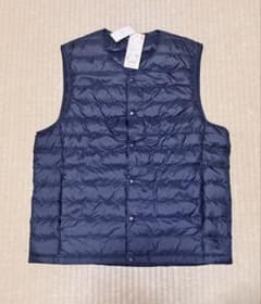 マーカス様専用！【新品タグ付き】ユニクロ パフテックコンパクトベストのサムネイル