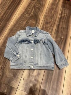 H&M &DENIM フリル デニムジャケット 105cmのサムネイル