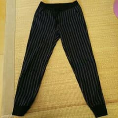 UNIQLOボアスウェットパンツのサムネイル