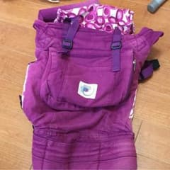 正規品 エルゴ抱っこ紐本体 中古のサムネイル