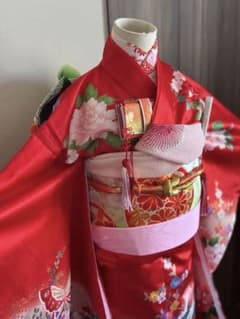 七五三に★赤色に鈴と飛鶴　四季花々　7歳着物セット 七五三に☆赤色に鈴と飛鶴 四季花々 7歳着物セット - メルカリ